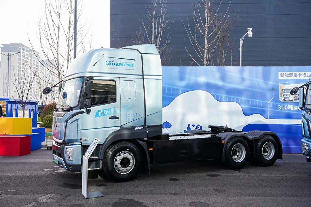 實(shí)力見(jiàn)證 | 多款新品首發(fā)，宇通重卡春季新品發(fā)布會(huì)隆重舉行