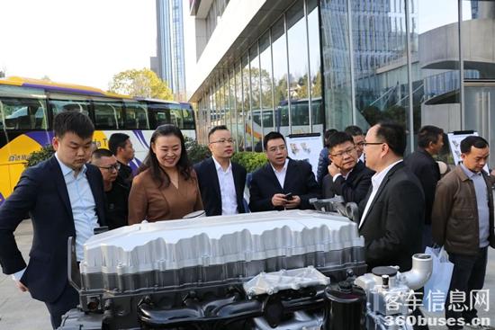 宇通+玉柴攜手助力中國旅游客運(yùn)山河萬里行