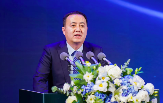 實(shí)力見證 | 多款新品首發(fā)，宇通重卡春季新品發(fā)布會隆重舉行