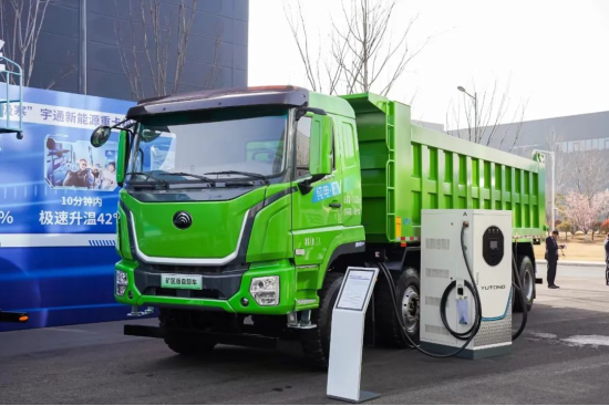 實力見證 | 多款新品首發(fā)，宇通重卡春季新品發(fā)布會隆重舉行