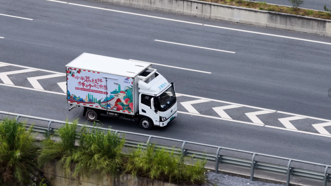 行業(yè)媒體深度聚焦十四五，宇通為商用車產(chǎn)業(yè)發(fā)展提供生動(dòng)樣本