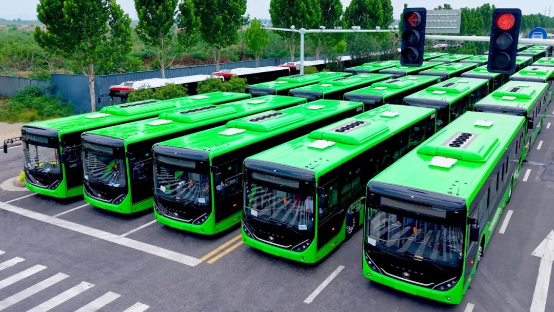 “以舊換新”政策延續(xù)！宇通“公交整體解決方案”持續(xù)助力