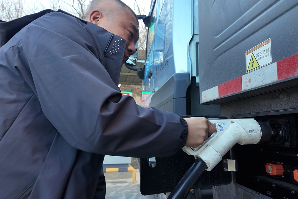 創(chuàng)富紀實錄 | 跨省運營無壓力，宇通重卡助力煤礦運輸新能源轉(zhuǎn)型